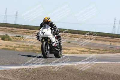 media/Sep-08-2024-Pacific Track Time (Sun) [[e80823a591]]/B Group/1220pm (Wheelie Bump)/